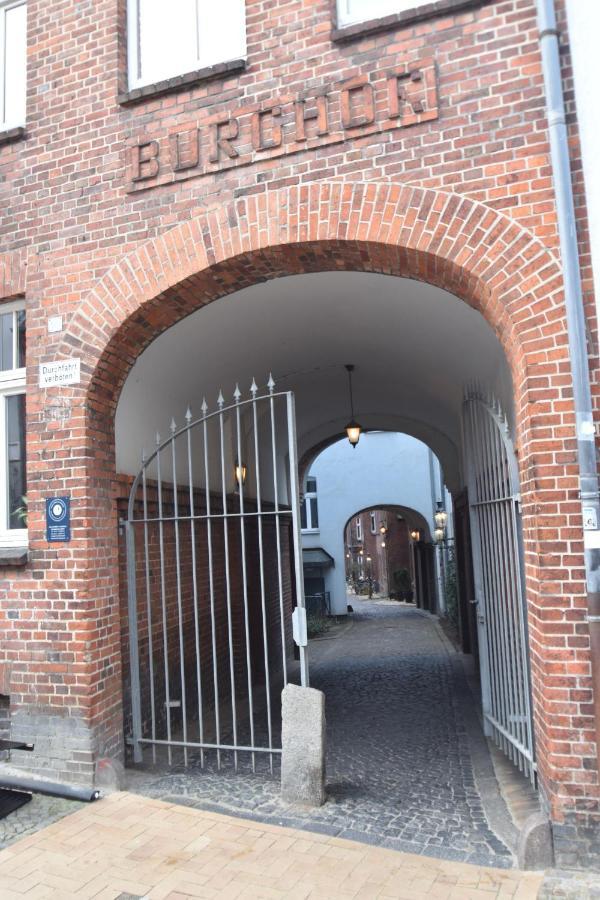 Fewo1846 - Flensburg68 - Komfortable Maisonettewohnung Fuer 6 Personen Mit Dachbalkon Im 4 Og Exterior foto
